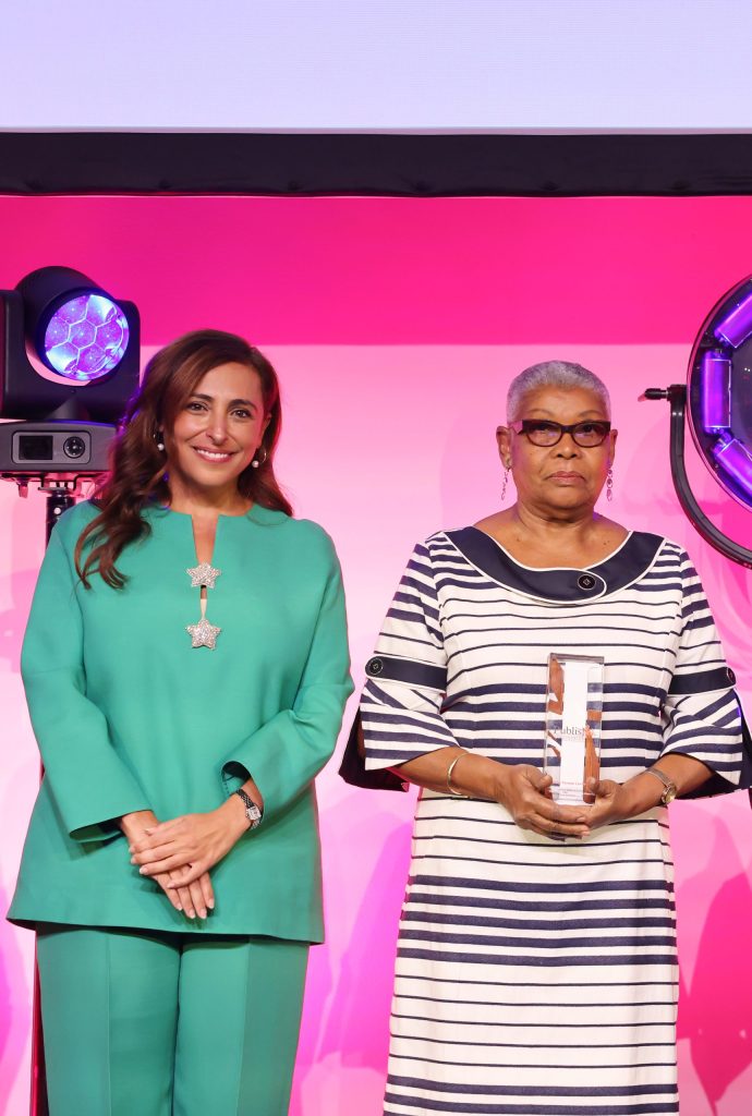 3C1078D3-298F-4C26-878A-95AD15964E17